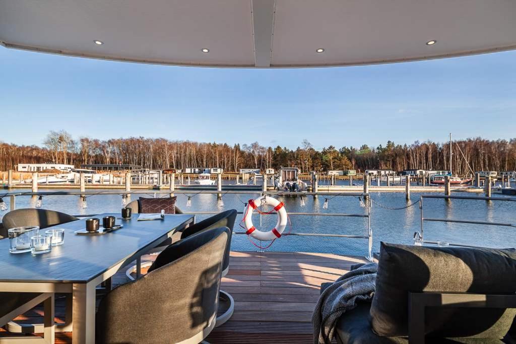 Floatinghouses Peenemünde Buitenkant foto